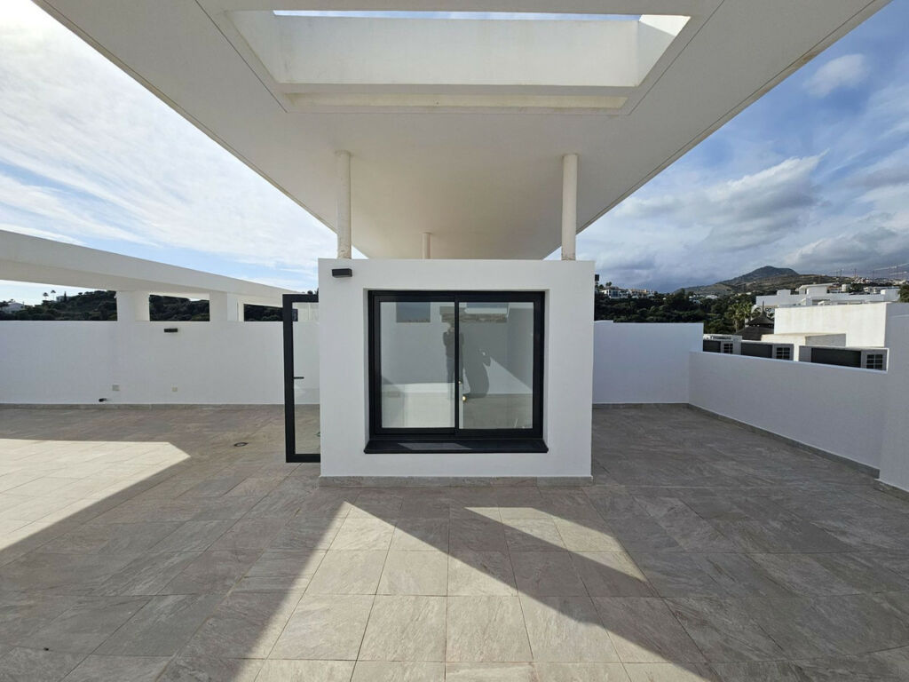 Penthouse Duplex Atalaya Málaga - image 7