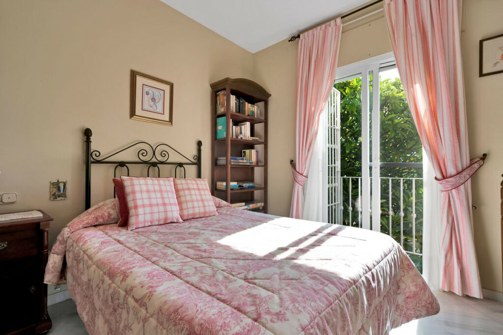 Detached Villa San Pedro de Alcántara Málaga - image 77