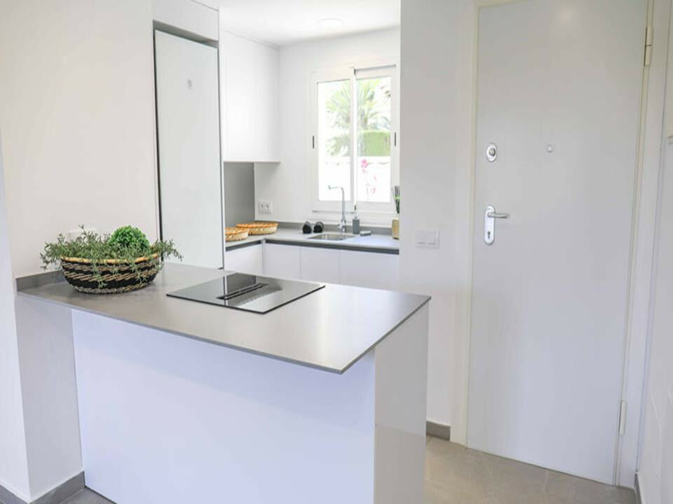 Ground Floor Apartment Denia Alicante - image 8