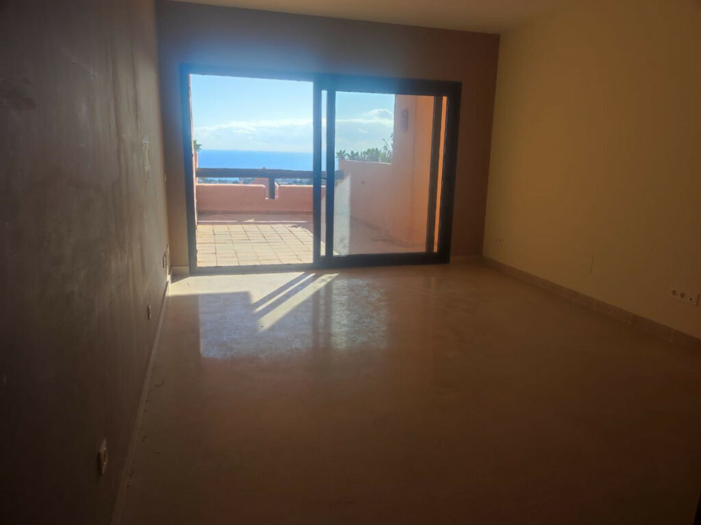 Ground Floor Apartment Manilva Málaga - image 8
