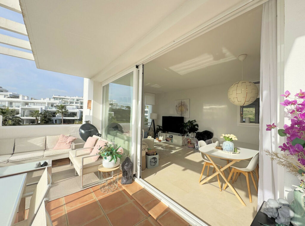 Middle Floor Apartment Casares Playa Málaga - image 8