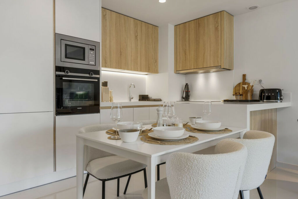 Ground Floor Apartment Atalaya Málaga - image 8