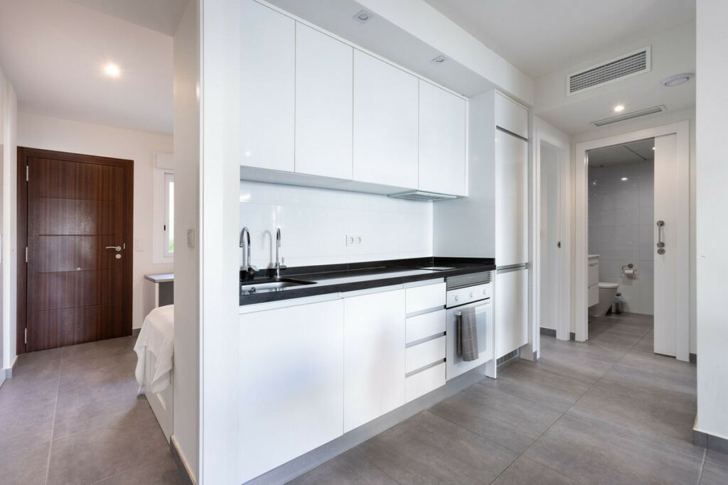 Ground Floor Apartment Aguas Nuevas Alicante - image 8