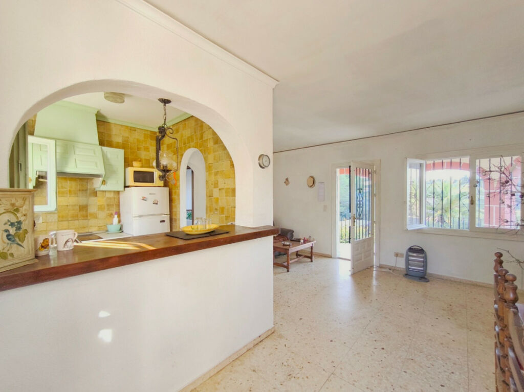 Detached Villa Denia Alicante - image 8