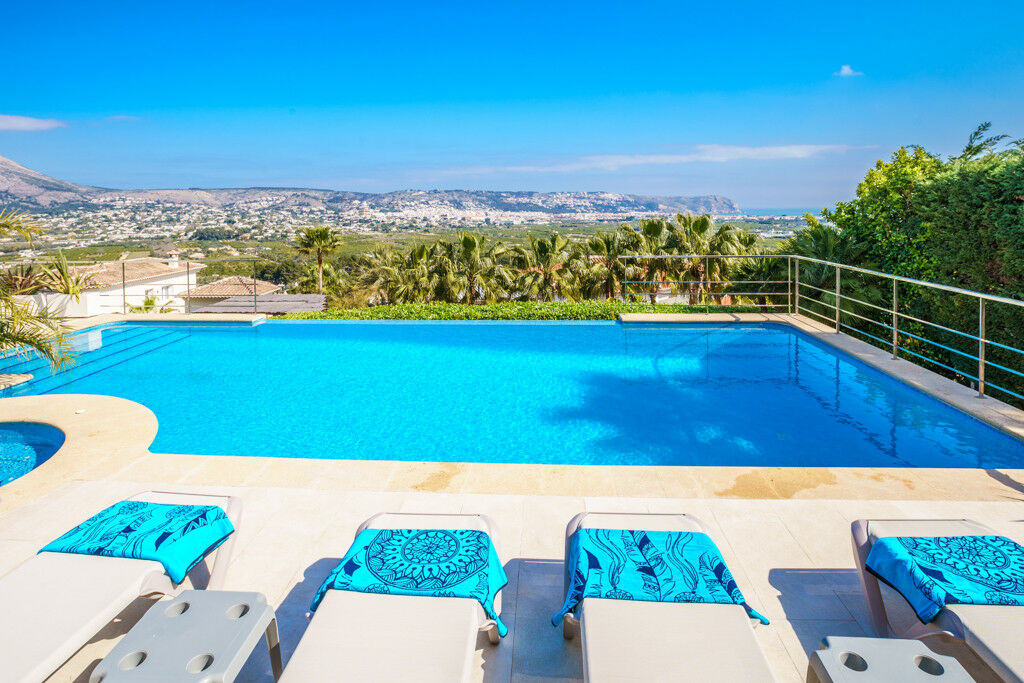 Detached Villa Javea Alicante - image 8