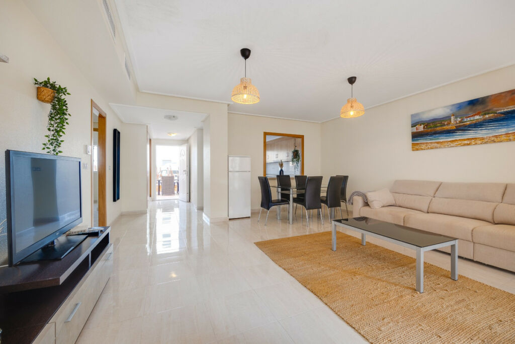 Townhouse Los Dolses Alicante - image 8