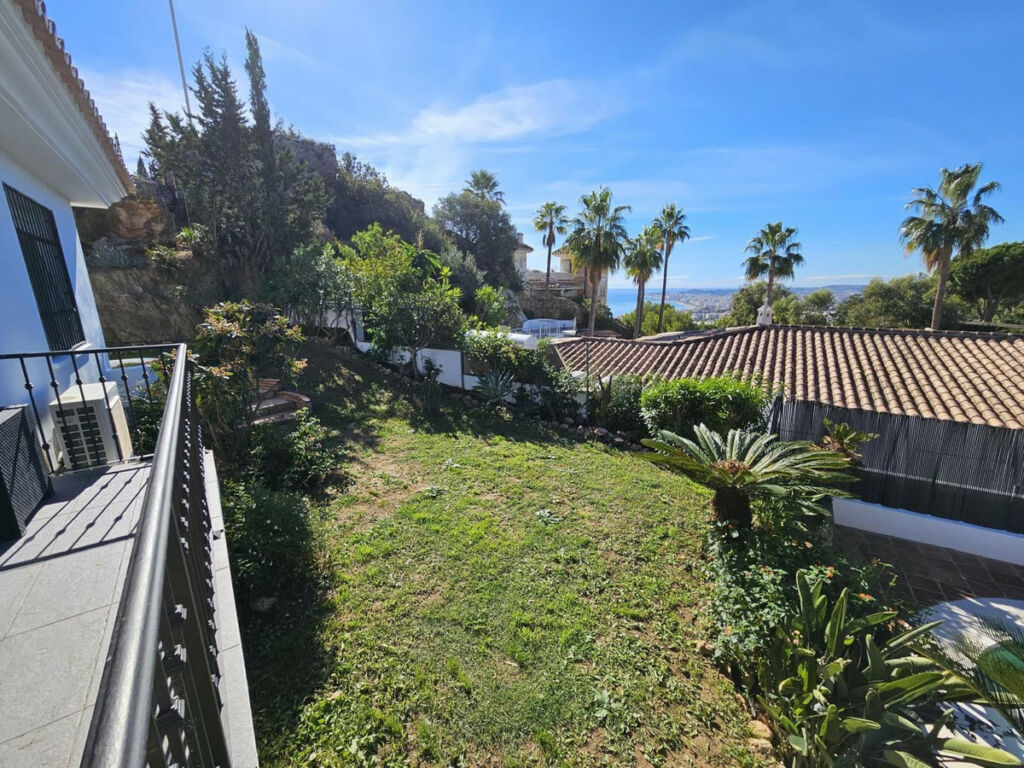 Detached Villa Benalmadena Málaga - image 8