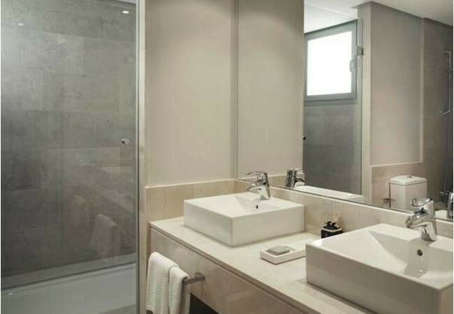 Detached Villa Aspe Alicante - image 8