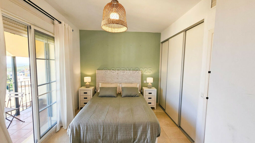 Townhouse Manilva Málaga - image 8
