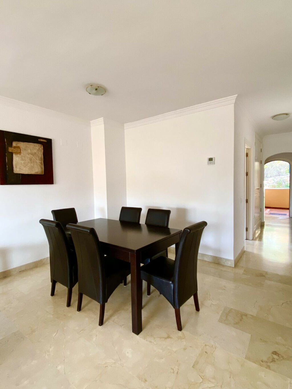 Middle Floor Apartment Elviria Málaga - image 8