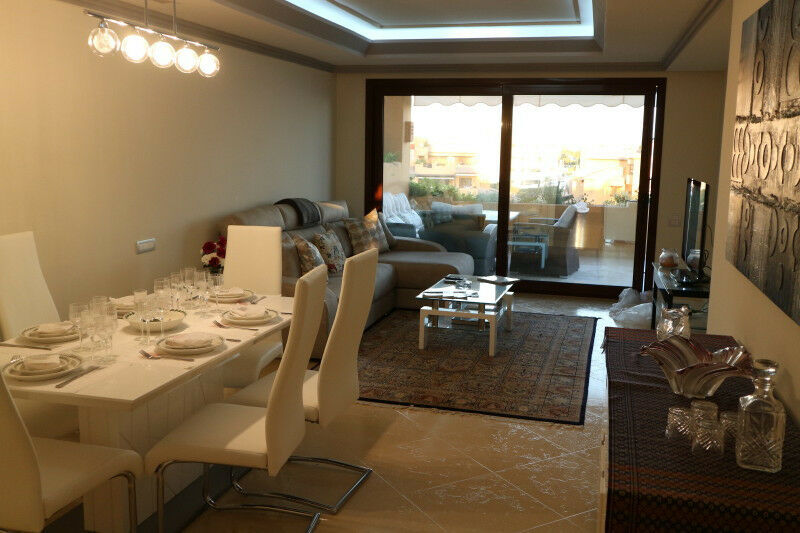 Top Floor Apartment Estepona Málaga - image 8