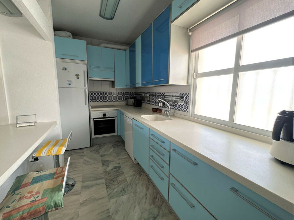 Penthouse Fuengirola Málaga - image 8