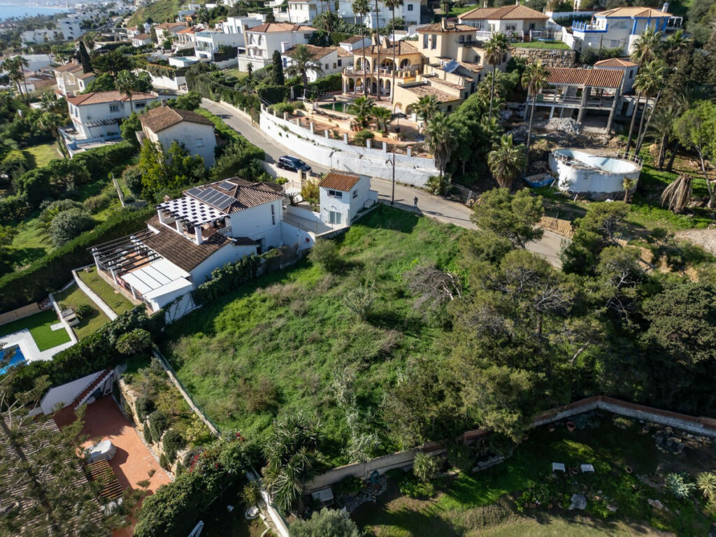 Residential Plot Estepona Málaga - image 9