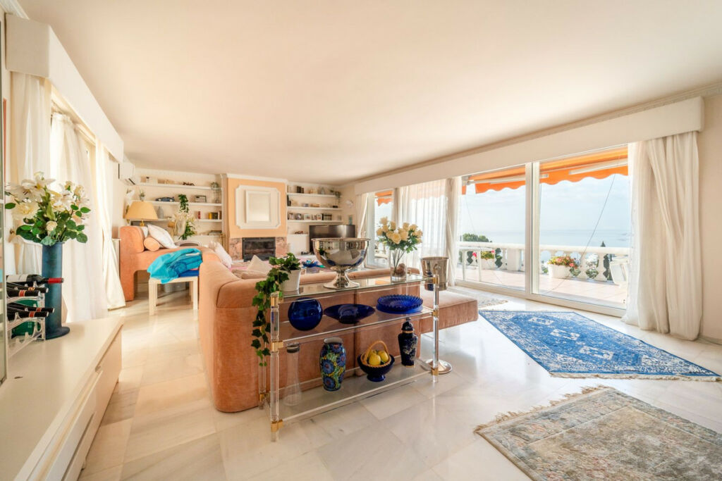 Detached Villa Benalmadena Málaga - image 9