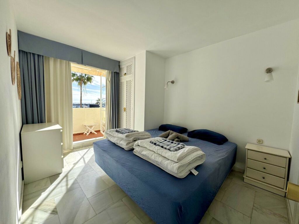 Middle Floor Apartment Benalmadena Costa Málaga - image 11