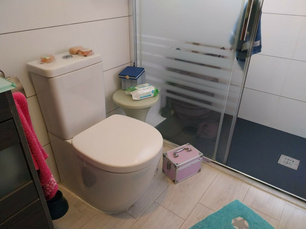 Middle Floor Apartment La Mata Alicante - image 9