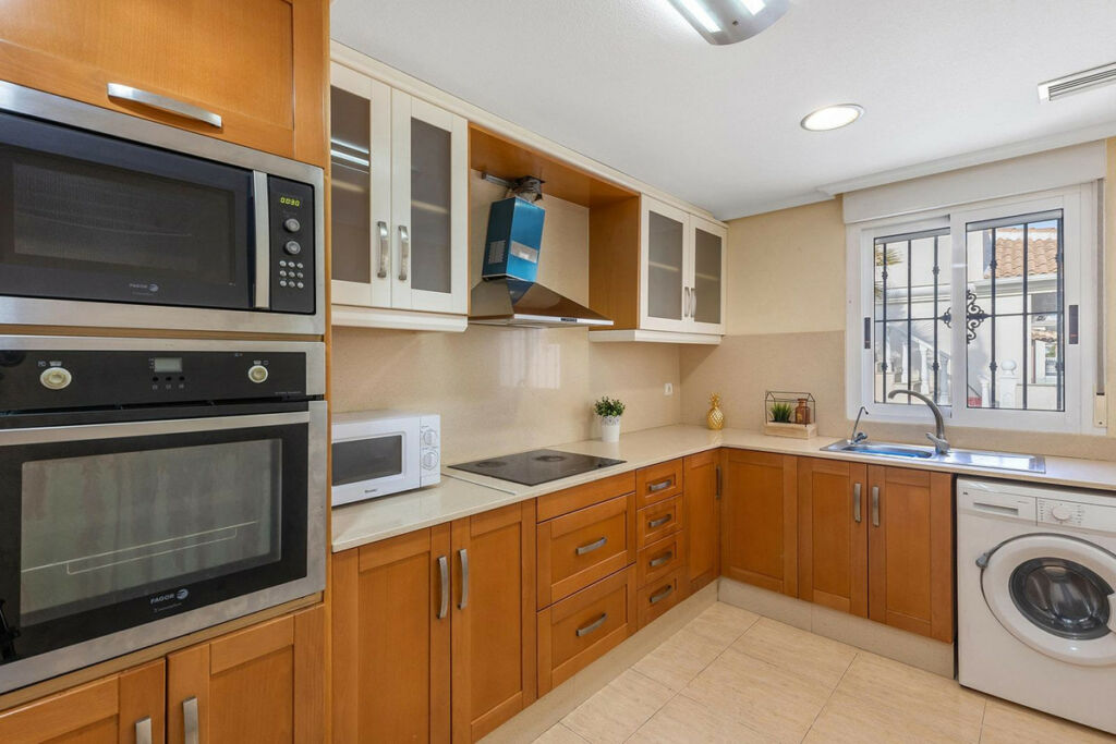 Detached Villa Rojales Alicante - image 10