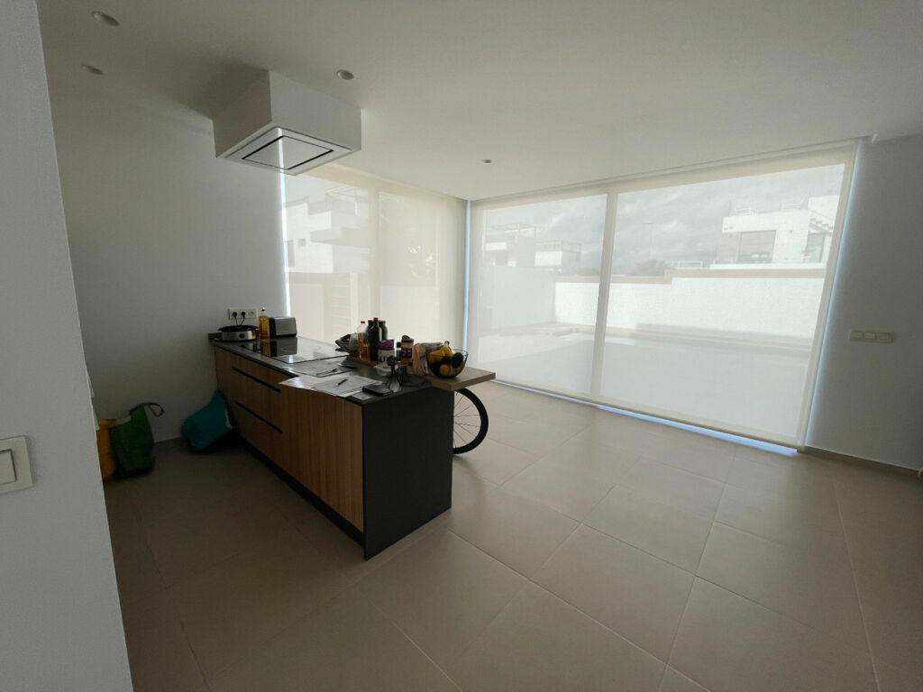 Detached Villa Benijofar Alicante - image 9