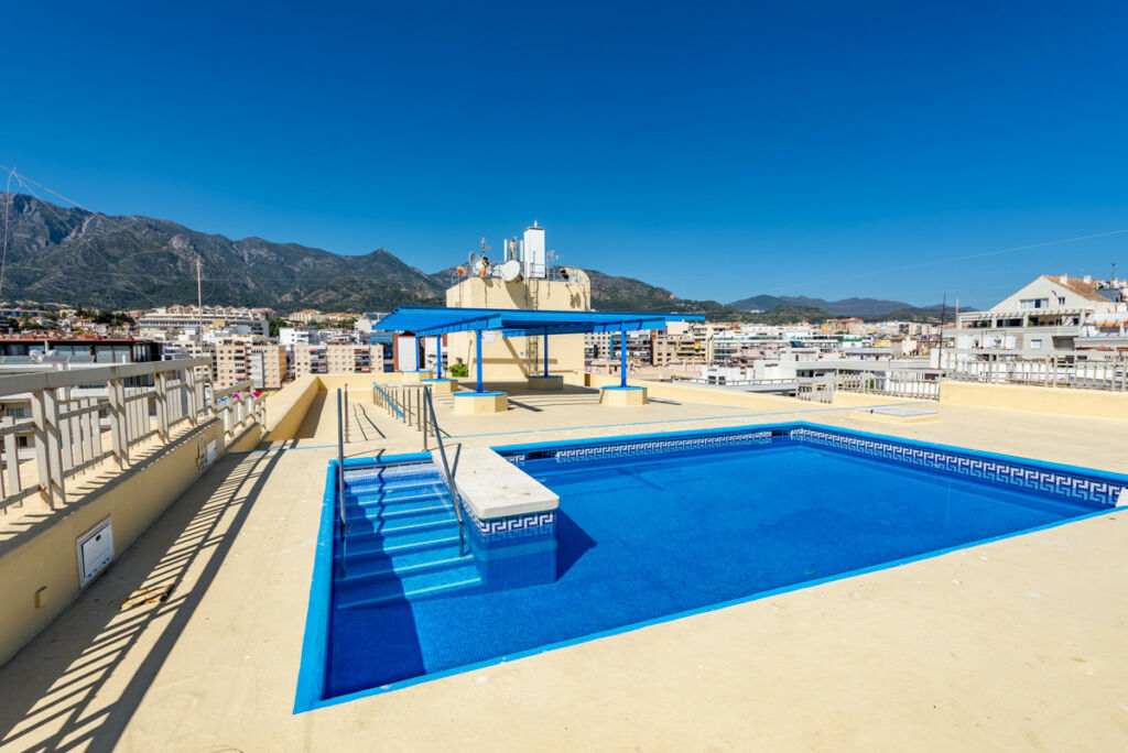 Middle Floor Studio Marbella Málaga - image 9