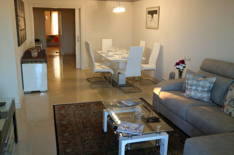 Top Floor Apartment Estepona Málaga - image 9
