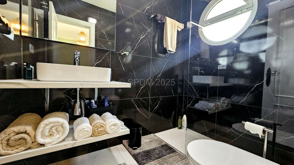 Townhouse Manilva Málaga - image 9