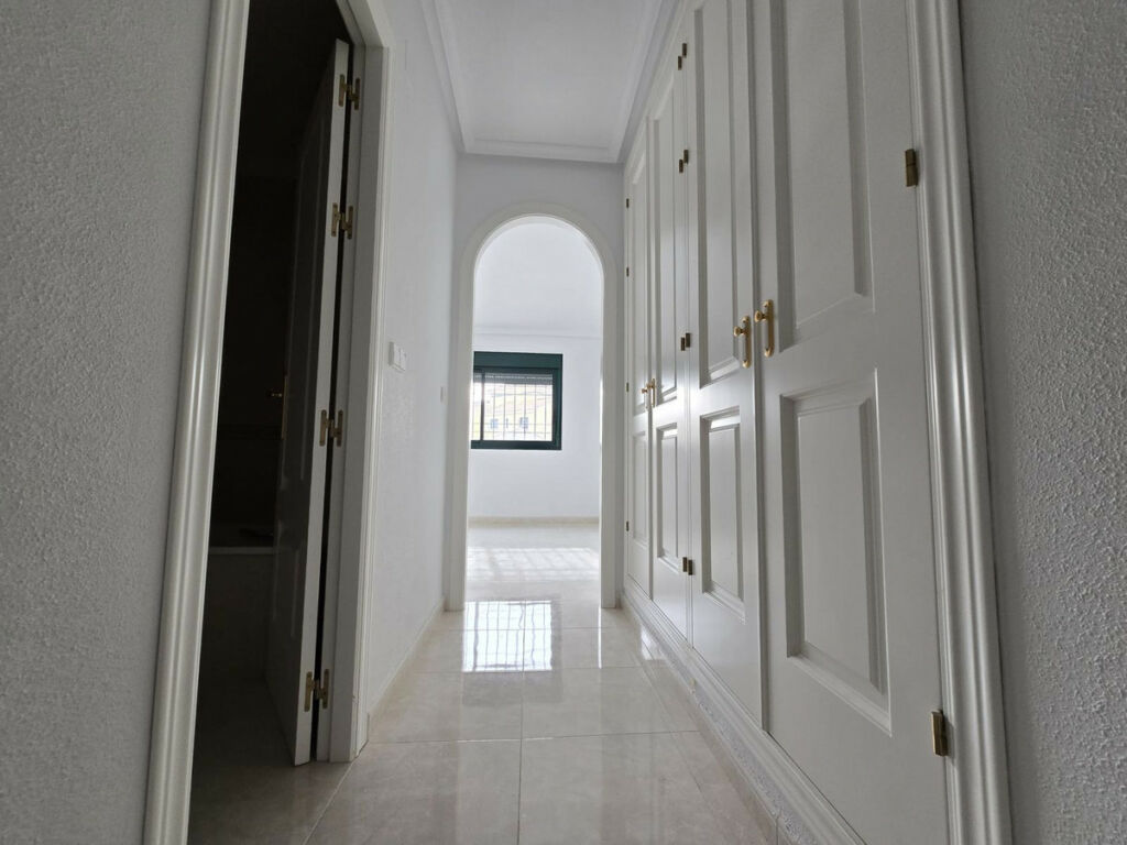 Ground Floor Apartment Lomas De Campoamor Alicante - image 9