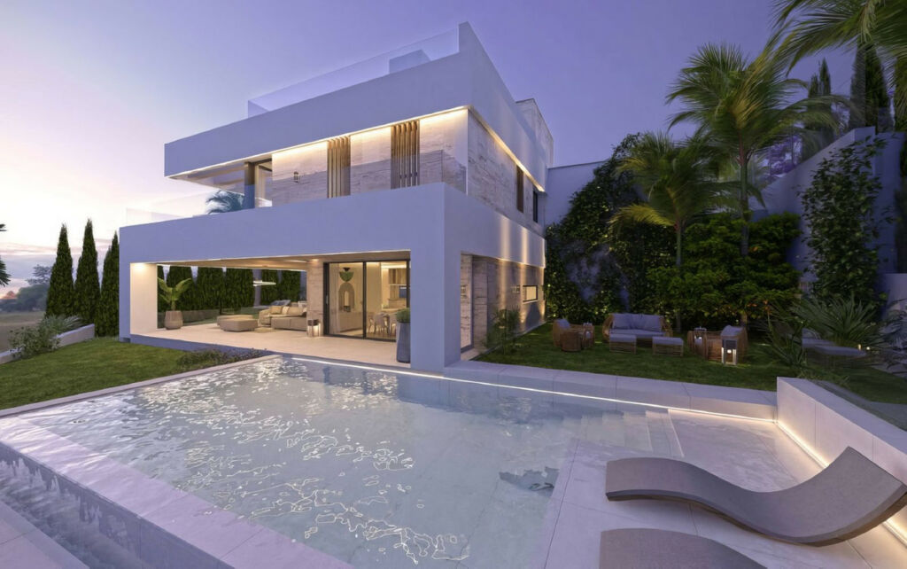 Detached Villa Sotogrande Cádiz - image 8