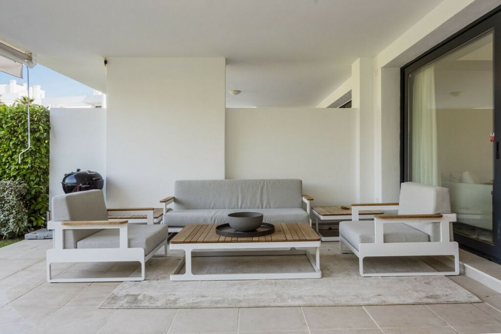 Ground Floor Apartment Atalaya Málaga - image 9