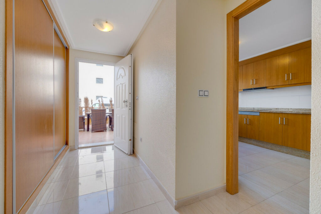Townhouse Los Dolses Alicante - image 9