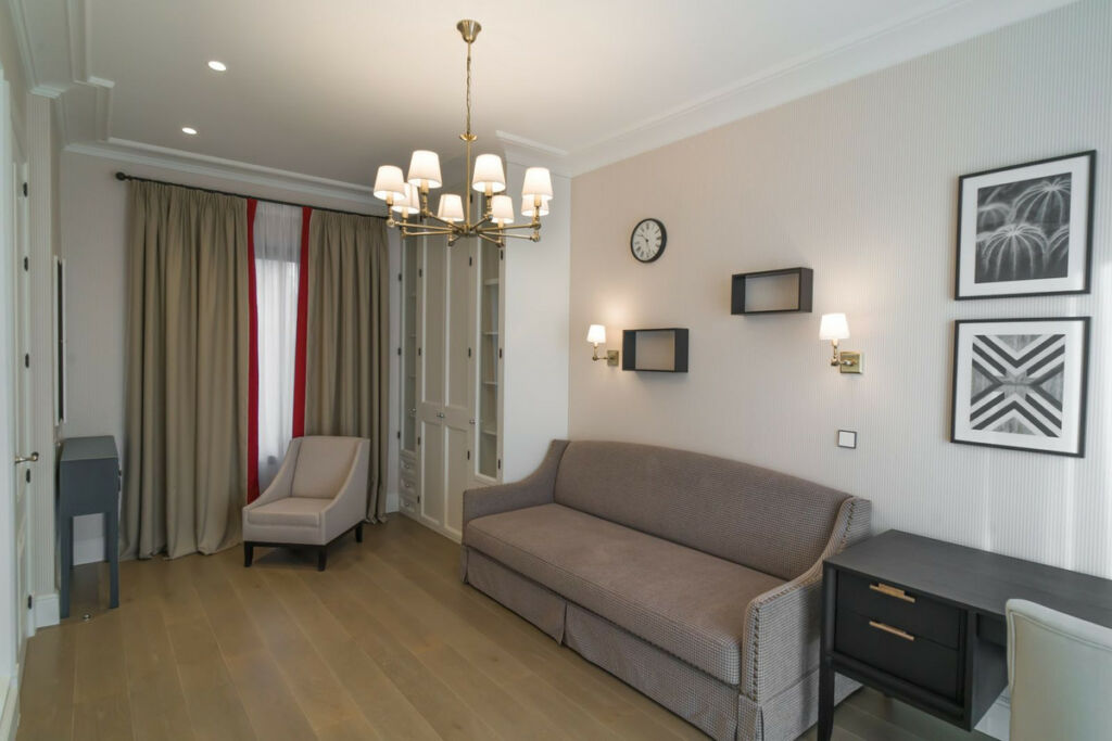 Detached Villa Los Flamingos Málaga - image 9