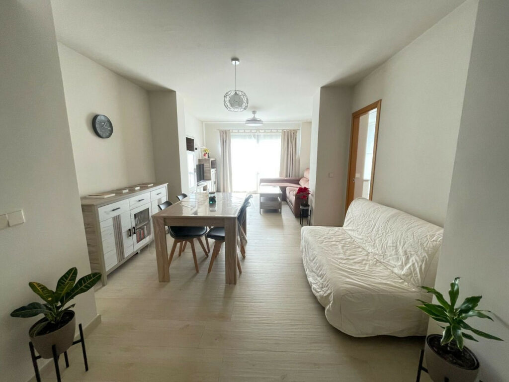 Middle Floor Apartment Estepona Málaga