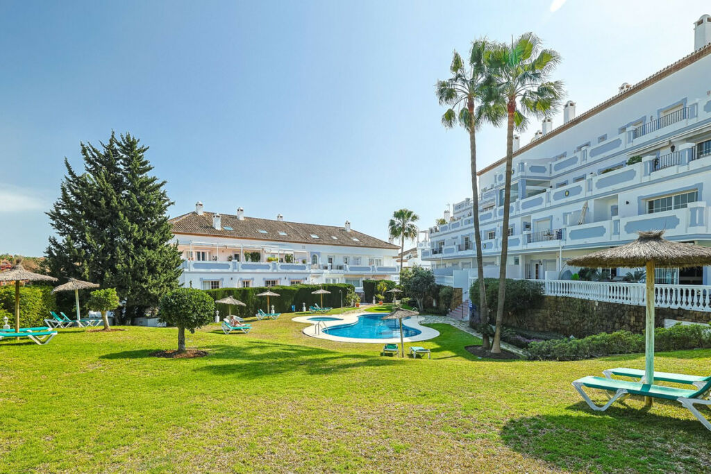 Ground Floor Apartment Nueva Andalucía Málaga