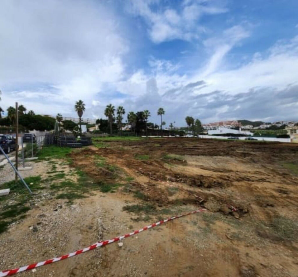 Residential Plot Manilva Málaga - image 2