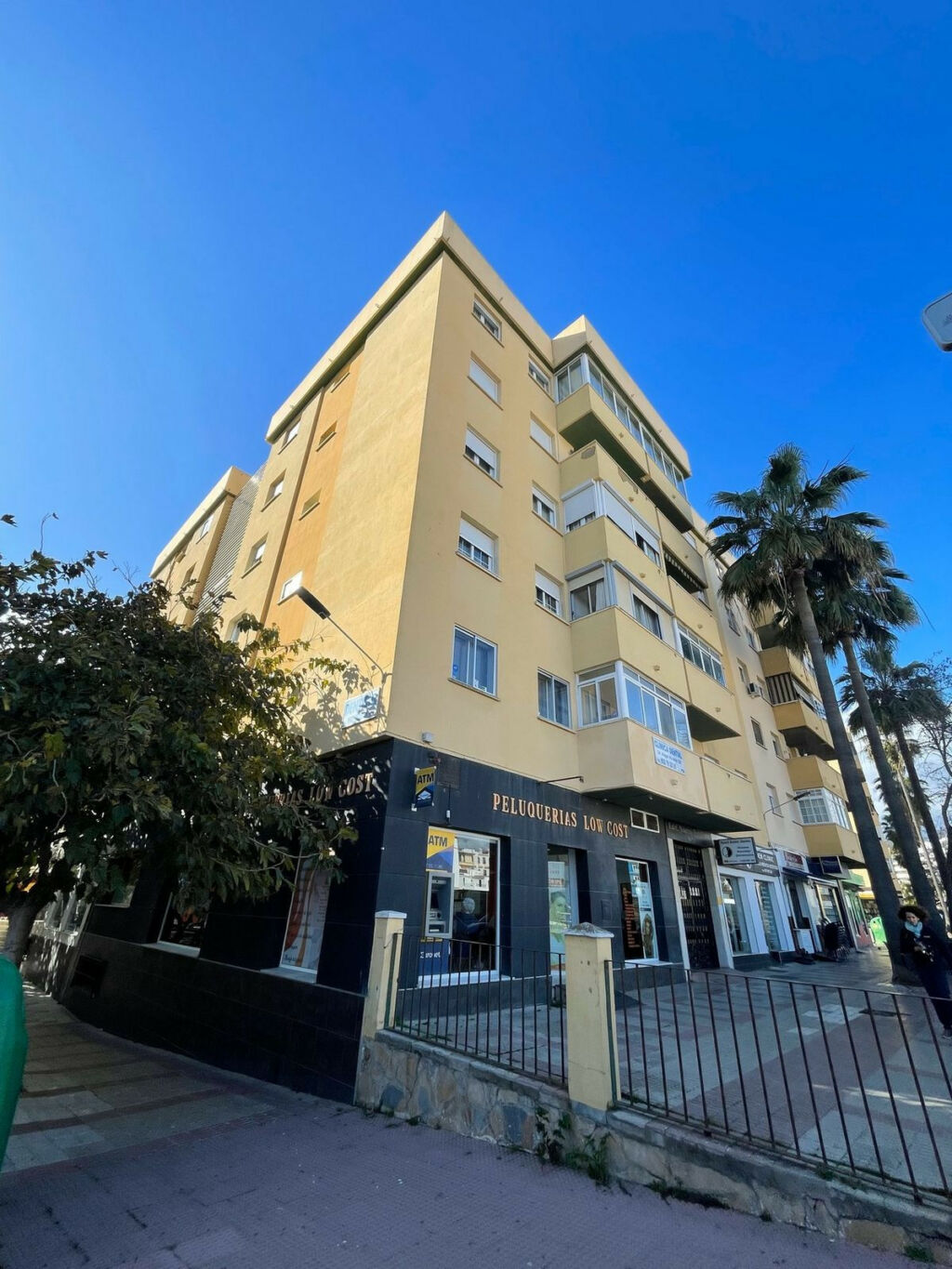 Middle Floor Apartment Estepona Málaga