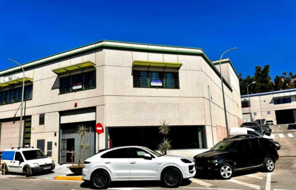 Warehouse Nueva Andalucía Málaga