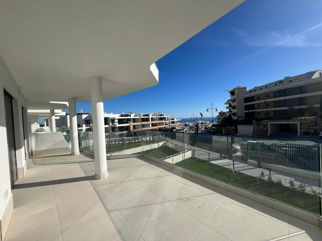 Middle Floor Apartment Fuengirola Málaga