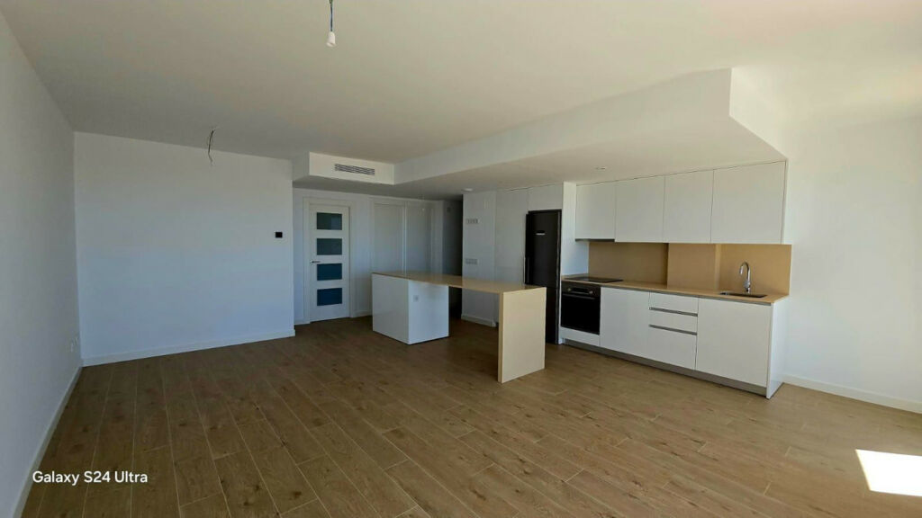 Middle Floor Apartment Estepona Málaga - image 6