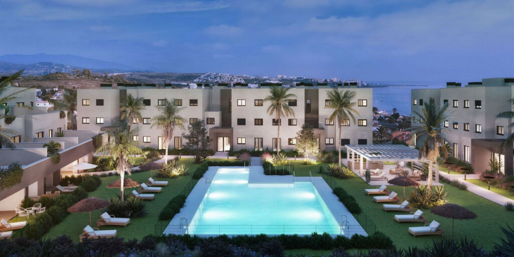Middle Floor Apartment Estepona Málaga