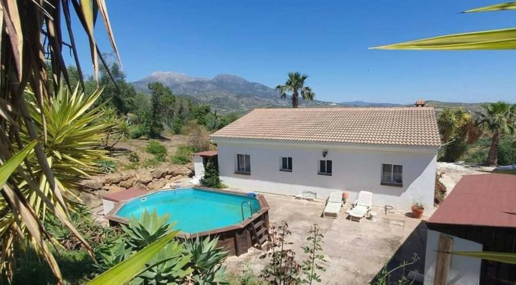 Finca - Cortijo Tolox Málaga