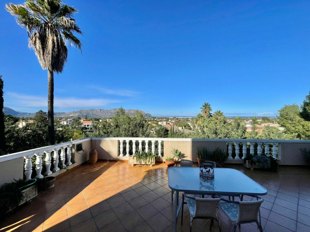 Detached Villa Pedreguer Alicante