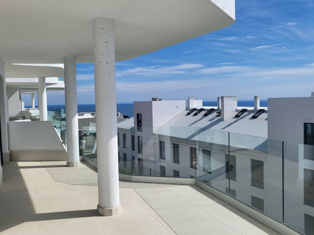 Middle Floor Apartment Fuengirola Málaga