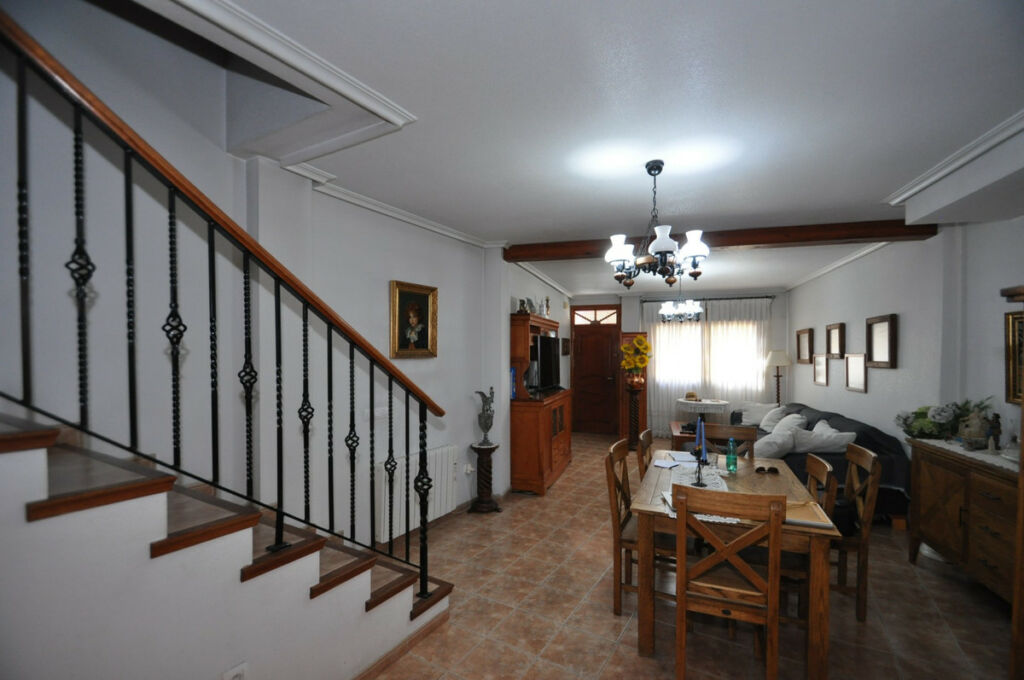 Townhouse Pinoso Alicante - image 10