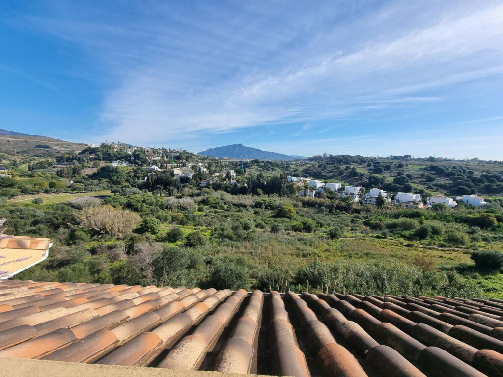 Top Floor Apartment Estepona Málaga - image 10