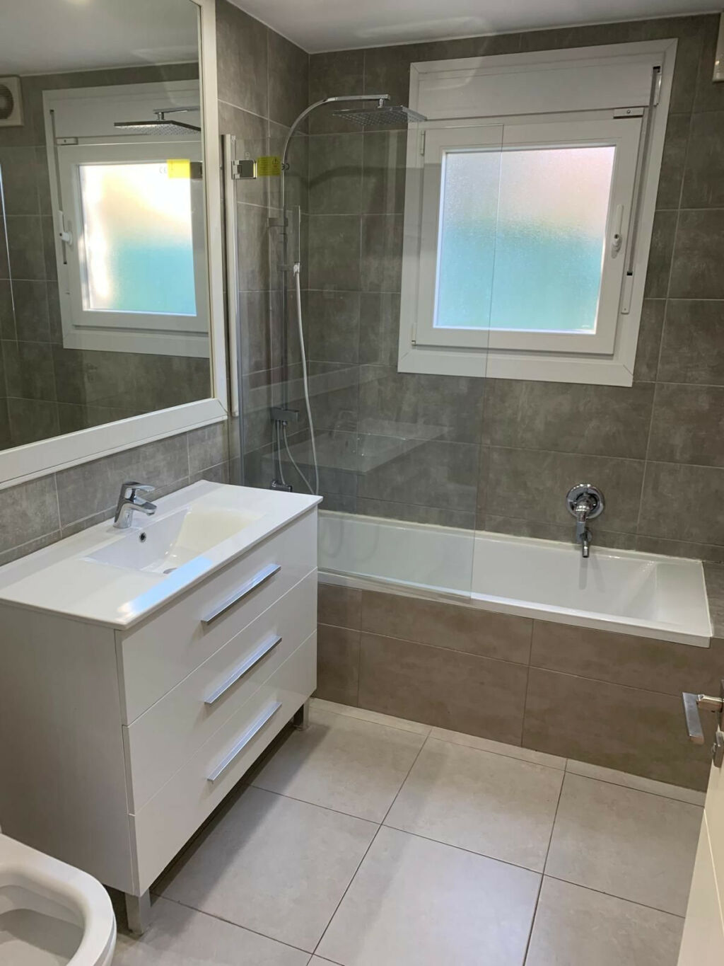 Detached Villa Estepona Málaga - image 10