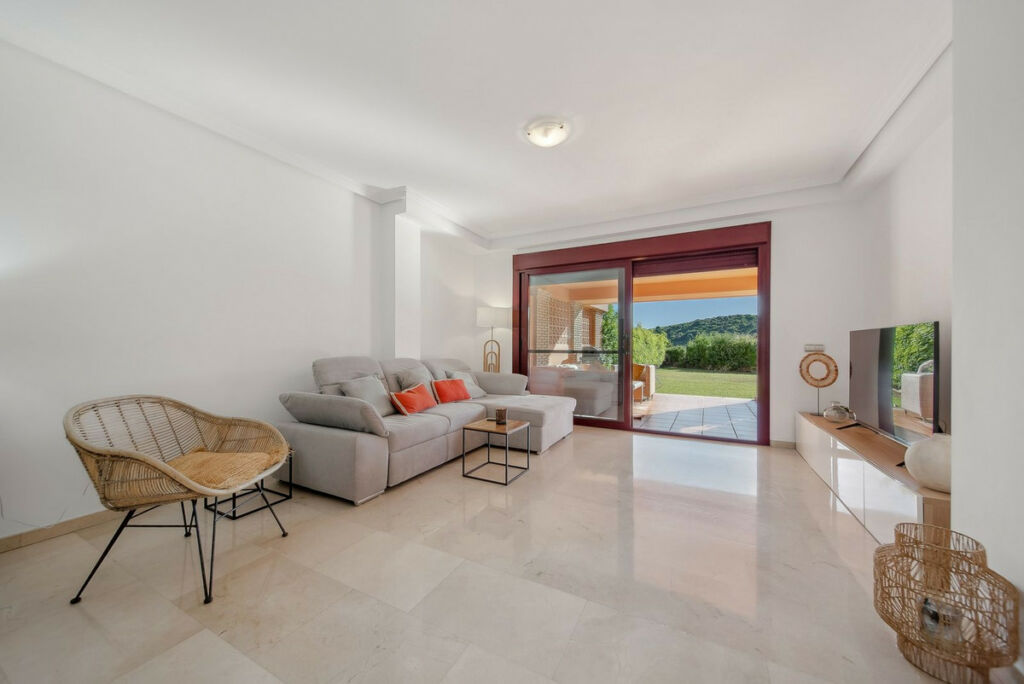 Ground Floor Apartment Casares Playa Málaga - image 10