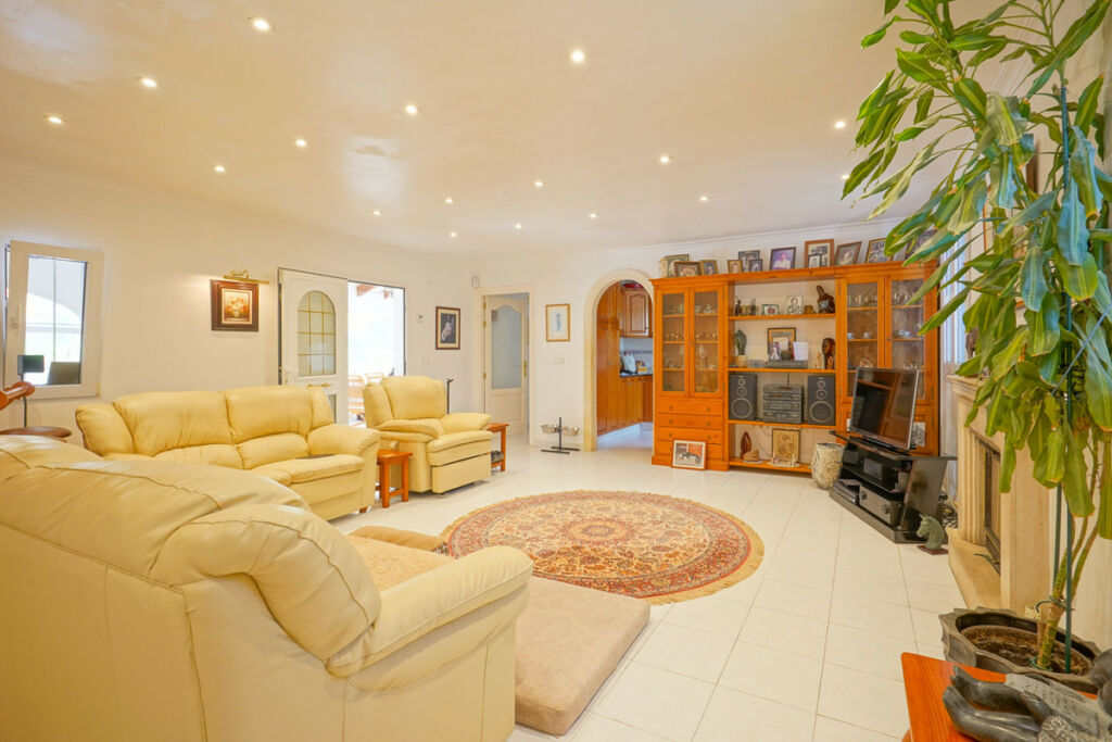 Detached Villa Javea Alicante - image 12