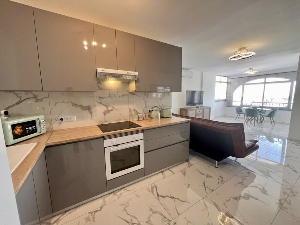 Ground Floor Apartment Villamartin Alicante - image 10