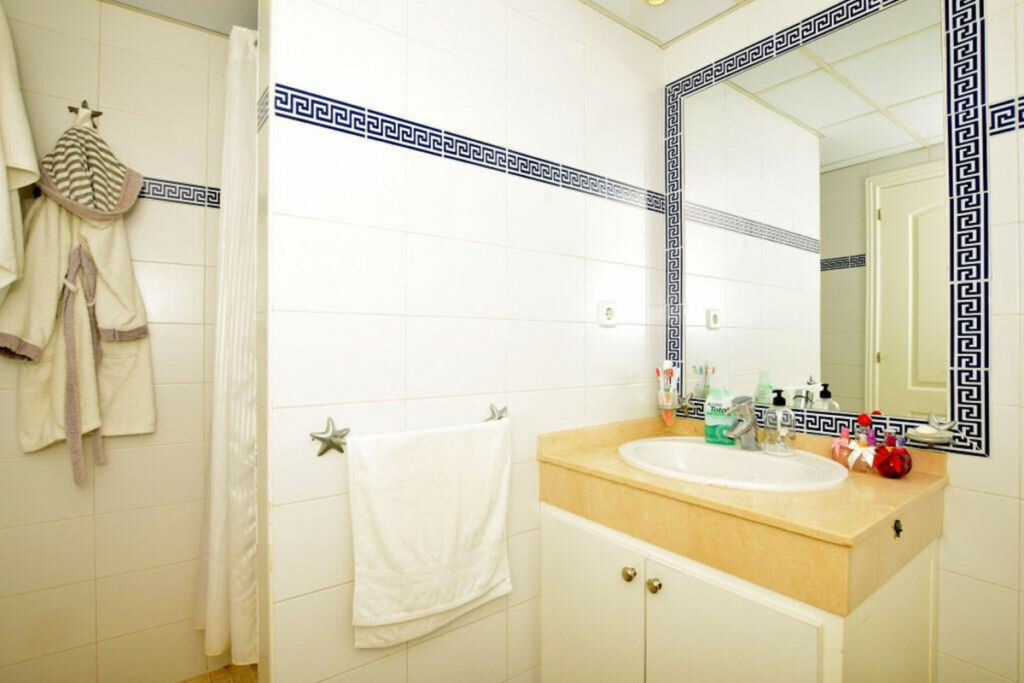 Middle Floor Apartment San Pedro de Alcántara Málaga - image 10