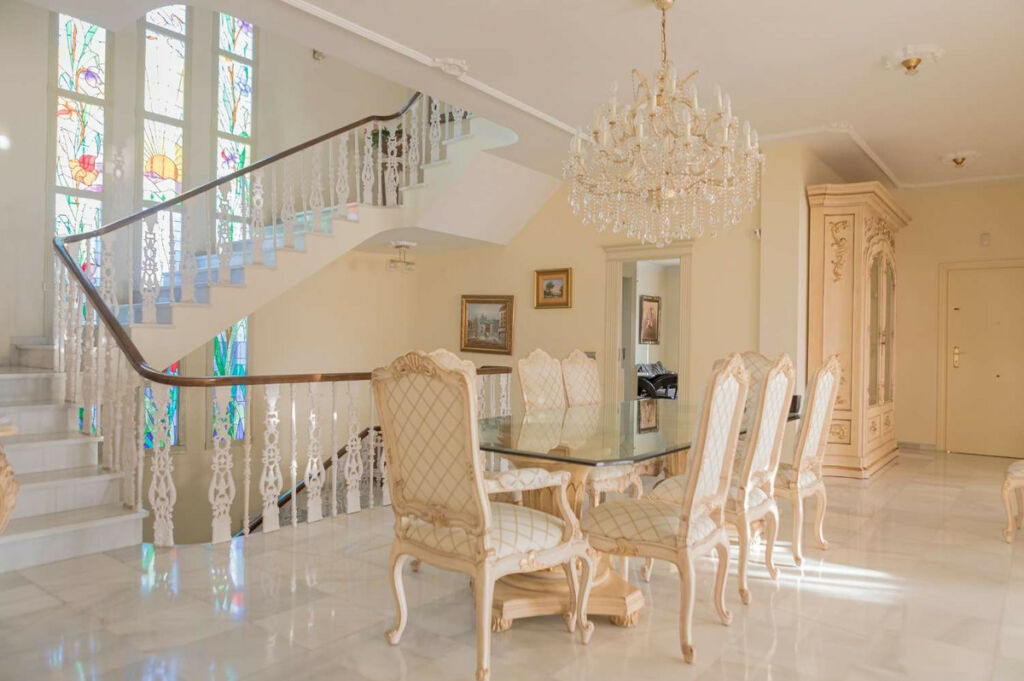 Detached Villa Benalmadena Málaga - image 10