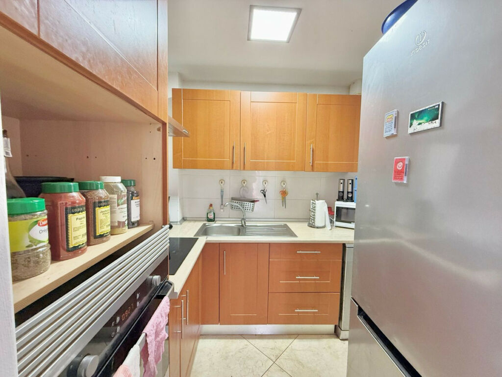 Middle Floor Apartment Los Boliches Málaga - image 10